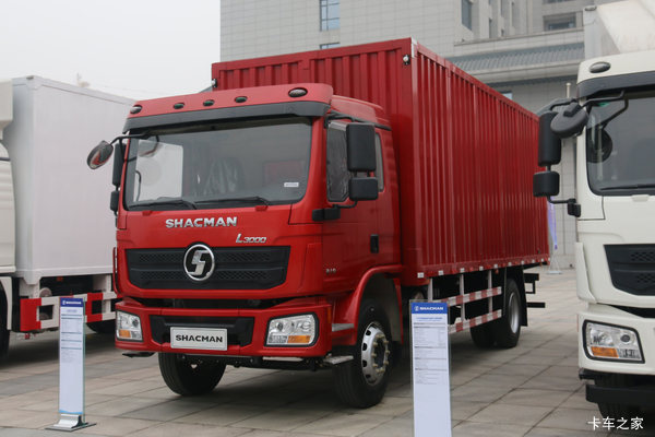 陕汽德龙L3000 4*2载货车，24期0息 分期轻松购！！