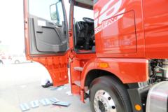 青岛解放 JH6重卡 2019款 智尊版 550马力 6X4牵引车(CA4259P25K2T1E5A80)