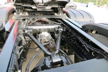 �ൺ��� JH6�ؿ� 2019�� ����� 550���� 6X4ǣ����(CA4259P25K2T1E5A80)ͼƬ