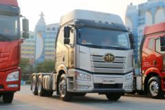 一汽解放 新J6P重卡 荣耀版 550马力 6X4牵引车(CA4250P66K25T1A1E5)