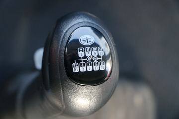 һ����� ��J6P�ؿ� ��ҫ�� 550���� 6X4ǣ����(CA4250P66K25T1A1E5)ͼƬ