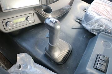 һ����� ��J6P�ؿ� ��ҫ�� 550���� 6X4ǣ����(CA4250P66K25T1A1E5)ͼƬ