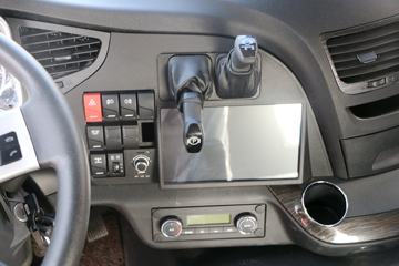 һ����� ��J6P�ؿ� ��ҫ�� 550���� 6X4ǣ����(CA4250P66K25T1A1E5)ͼƬ