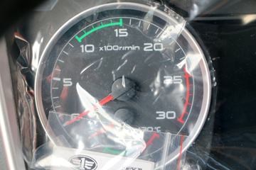 һ����� ��J6P�ؿ� ��ҫ�� 550���� 6X4ǣ����(CA4250P66K25T1A1E5)ͼƬ