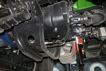 �ൺ��� JH6�ؿ� 375���� 6X4 5.8����ж��ͼƬ