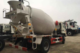 重汽豪沃(HOWO)底盘&nbsp;混凝土搅拌车外观                                                图片