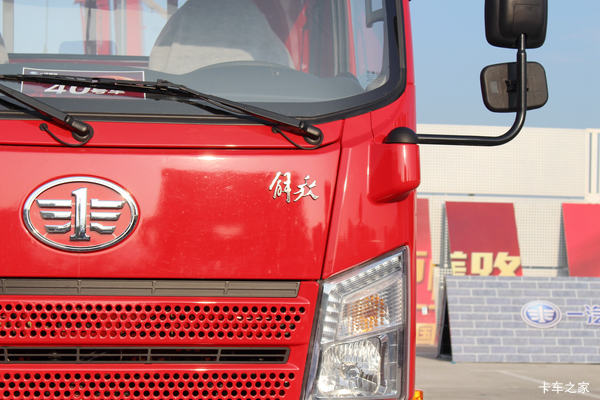 Ϋ��������һ����Ż�VR�ػ���Ϋ���л��ȴ����� �����ߴ�0.9��