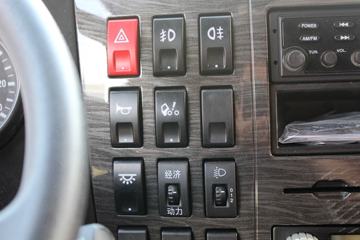 һ����� J6L�п� 2019�� �ʻݰ� 240���� 4X2 6.8����ʽ�ػ���(CA5180XXYP62K1L4E5)ͼƬ