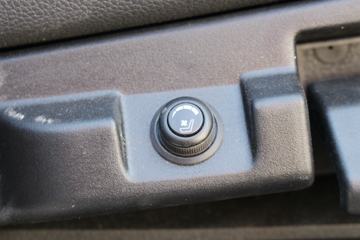 һ����� J6L�п� 2019�� �ʻݰ� 240���� 4X2 6.8����ʽ�ػ���(CA5180XXYP62K1L4E5)ͼƬ