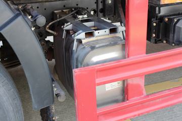 һ����� J6L�п� 2019�� �ʻݰ� 240���� 4X2 6.8����ʽ�ػ���(CA5180XXYP62K1L4E5)ͼƬ