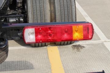 �ൺ��� JH6�ؿ� 2019�� 320���� 8X4 9.5�ײ�դʽ�ػ���(CA5511CCYP25K1L7T4E5A80)ͼƬ