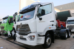 中国重汽 豪瀚N7G重卡 480马力 6X4 LNG牵引车(国六)(ZZ4255V3846F1L)