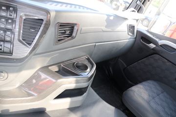 �ൺ��� JH6�ؿ� ׿Խ�� 430���� 6X4ǣ����(CA4250P26K15T1E5A80)ͼƬ