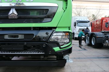 �й�����HOWO T6G 400���� 6X4��ж��(ZZ3257N414WE1)ͼƬ