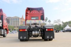 青岛解放 JH6重卡 460马力 6X4 LNG牵引车(国六)(CA4250P26K15T1NE6A80)