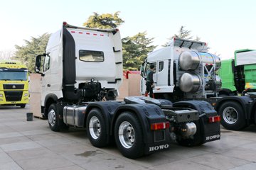 �й����� HOWO T7H�ؿ� 440���� 6X4Σ��Ʒǣ����(ZZ4257V324HE1W)ͼƬ