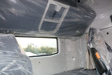 �й����� HOWO T7H�ؿ� 440���� 6X4Σ��Ʒǣ����(ZZ4257V324HE1W)ͼƬ