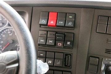 �й����� HOWO T7H�ؿ� 440���� 6X4Σ��Ʒǣ����(ZZ4257V324HE1W)ͼƬ