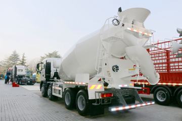 �й����� HOWO T5G ����� 340���� 8X4 ���������賵(����)ͼƬ