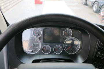 �й����� HOWO T5G ����� 340���� 8X4 ���������賵(����)ͼƬ