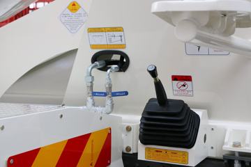 �й����� HOWO T5G ����� 340���� 8X4 ���������賵(����)ͼƬ