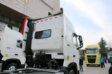 �й����� HOWO T7H�ؿ� ���а� 440���� 6X4Σ��Ʒǣ����ͼƬ