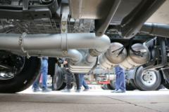 中国重汽 HOWO T7H重卡 安行版 440马力 6X4危化品牵引车(ZZ4257V324HE1W)