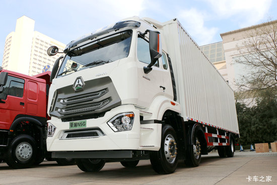 �й����� ���N5G�п� 210���� 4X2 7.75����ʽ�ػ���