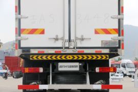 一汽解放底盘&nbsp;冷藏车上装图片