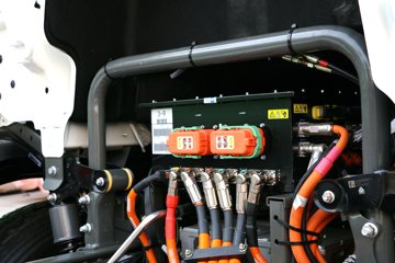 �й����� HOWO T5G 220 4X2���綯����������242kWhͼƬ