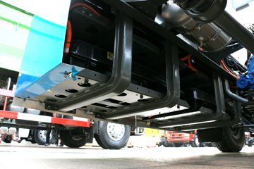 �й����� HOWO T5G 220 4X2���綯����������242kWhͼƬ