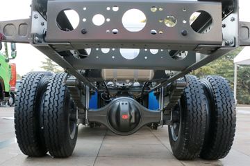 �й����� HOWO T5G 220 4X2���綯����������242kWhͼƬ