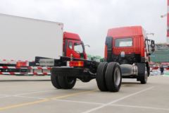 青岛解放 龙VH中卡 先锋版 220马力 4X2 6.75米栏板载货车(CA1189PK2L2E5A80)