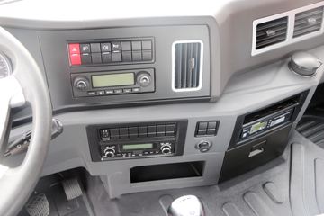 �ൺ��� ��VH�п� �ȷ�� 220���� 4X2 6.75�������ػ���(CA1189PK2L2E5A80)ͼƬ