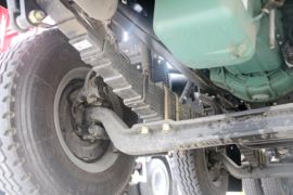 解放J6L&nbsp;混凝土搅拌车底盘                                                图片