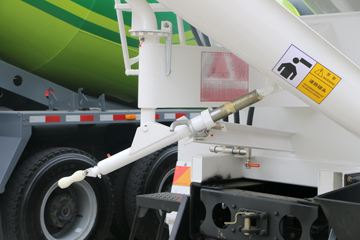 һ����� J6L �������� 320���� 8X4 ���������賵(CA5310GJBP62K2T4E5)ͼƬ