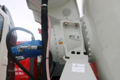 一汽解放 J6L 轻量化版 320马力 8X4 混凝土搅拌车(CA5310GJBP62K2T4E5)