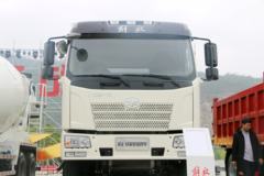 一汽解放 J6L 轻量化版 320马力 8X4 混凝土搅拌车(凌宇牌)