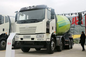 一汽解放 J6L 轻量化版 320马力 8X4 混凝土搅拌车(凌宇牌)
