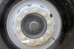 一汽解放 J6L 轻量化版 320马力 8X4 混凝土搅拌车(凌宇牌)