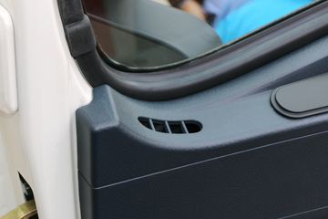 �й����� HOWO T7H�ؿ� 500���� 6X4ǣ����(����)(ZZ4257V324HF1B)ͼƬ