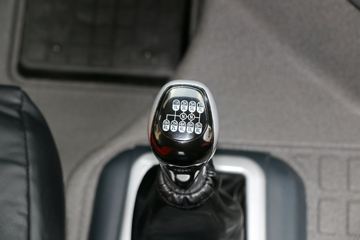 �й����� HOWO T7H�ؿ� 500���� 6X4ǣ����(����)(ZZ4257V324HF1B)ͼƬ