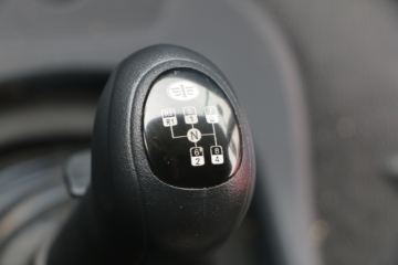 һ����� ��J6P�ؿ� �ʻݰ� 240���� 6X2 9.65����ʽ�ػ���(CA5250XXYP66K1L6T3E5)ͼƬ