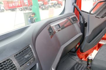 һ����� ��J6P�ؿ� �ʻݰ� 240���� 6X2 9.65����ʽ�ػ���(CA5250XXYP66K1L6T3E5)ͼƬ