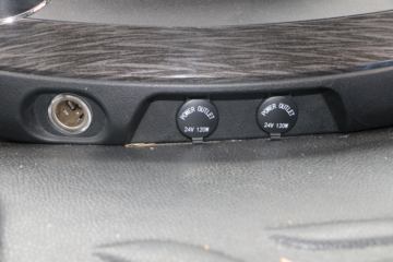 һ����� ��J6P�ؿ� �ʻݰ� 240���� 6X2 9.65����ʽ�ػ���(CA5250XXYP66K1L6T3E5)ͼƬ