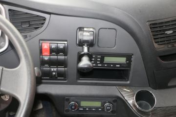 һ����� ��J6P�ؿ� �ʻݰ� 240���� 6X2 9.65����ʽ�ػ���(CA5250XXYP66K1L6T3E5)ͼƬ