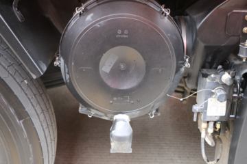 һ����� ��J6P�ؿ� �ʻݰ� 240���� 6X2 9.65����ʽ�ػ���(CA5250XXYP66K1L6T3E5)ͼƬ