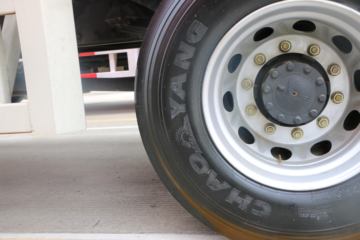 һ����� ��J6P�ؿ� �ʻݰ� 240���� 6X2 9.65����ʽ�ػ���(CA5250XXYP66K1L6T3E5)ͼƬ