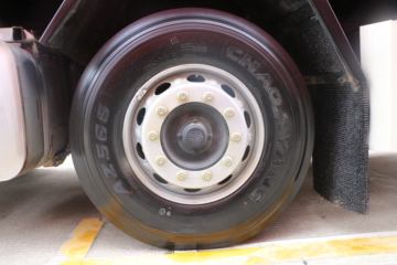 һ����� ��J6P�ؿ� �ʻݰ� 240���� 6X2 9.65����ʽ�ػ���(CA5250XXYP66K1L6T3E5)ͼƬ