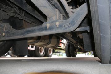 һ����� ��J6P�ؿ� �ʻݰ� 240���� 6X2 9.65����ʽ�ػ���(CA5250XXYP66K1L6T3E5)ͼƬ